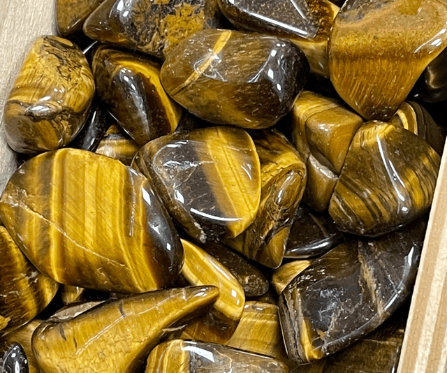 Tiger's Eye, tumbled stone 